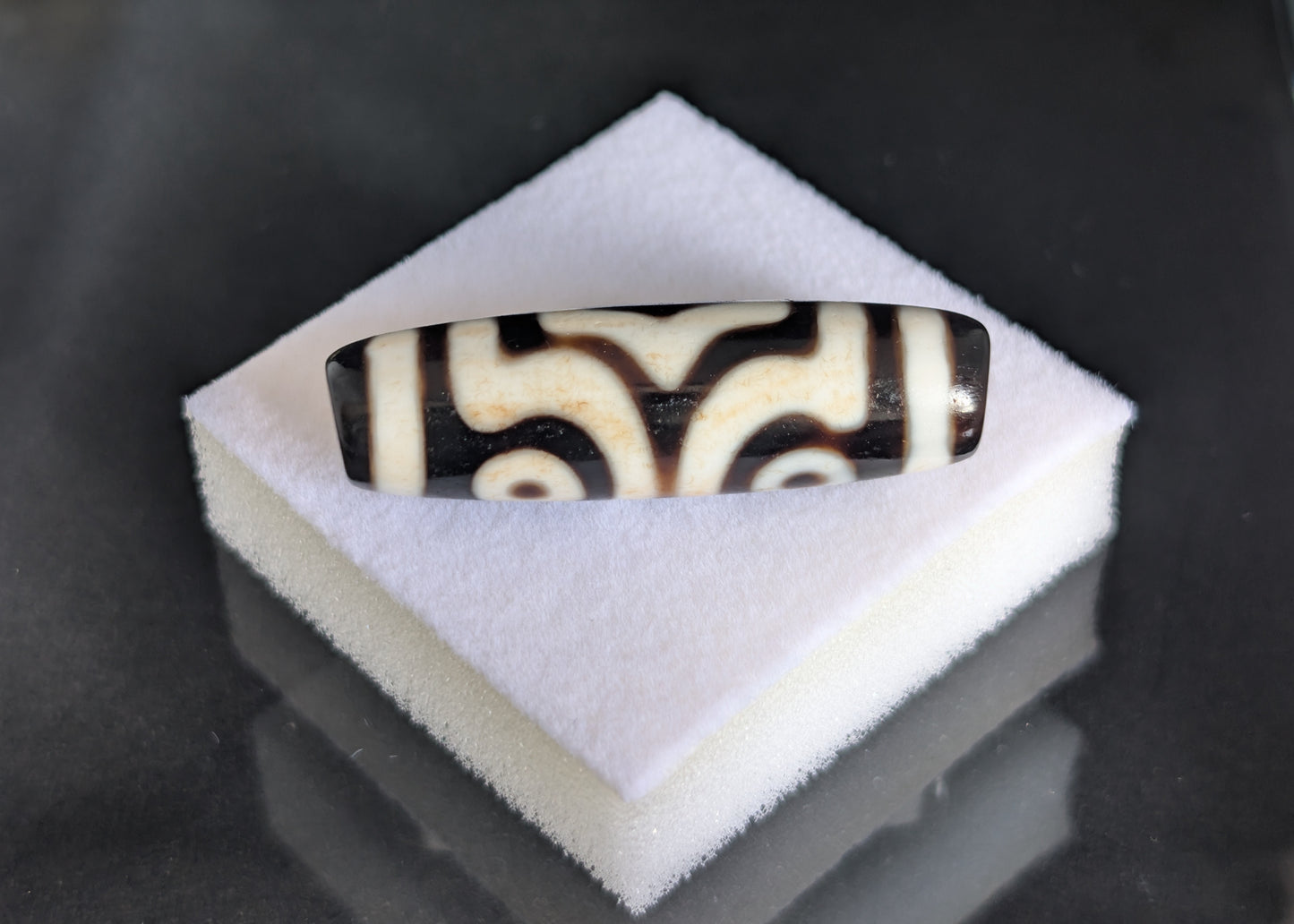 Antique Three-Eye Dzi Bead