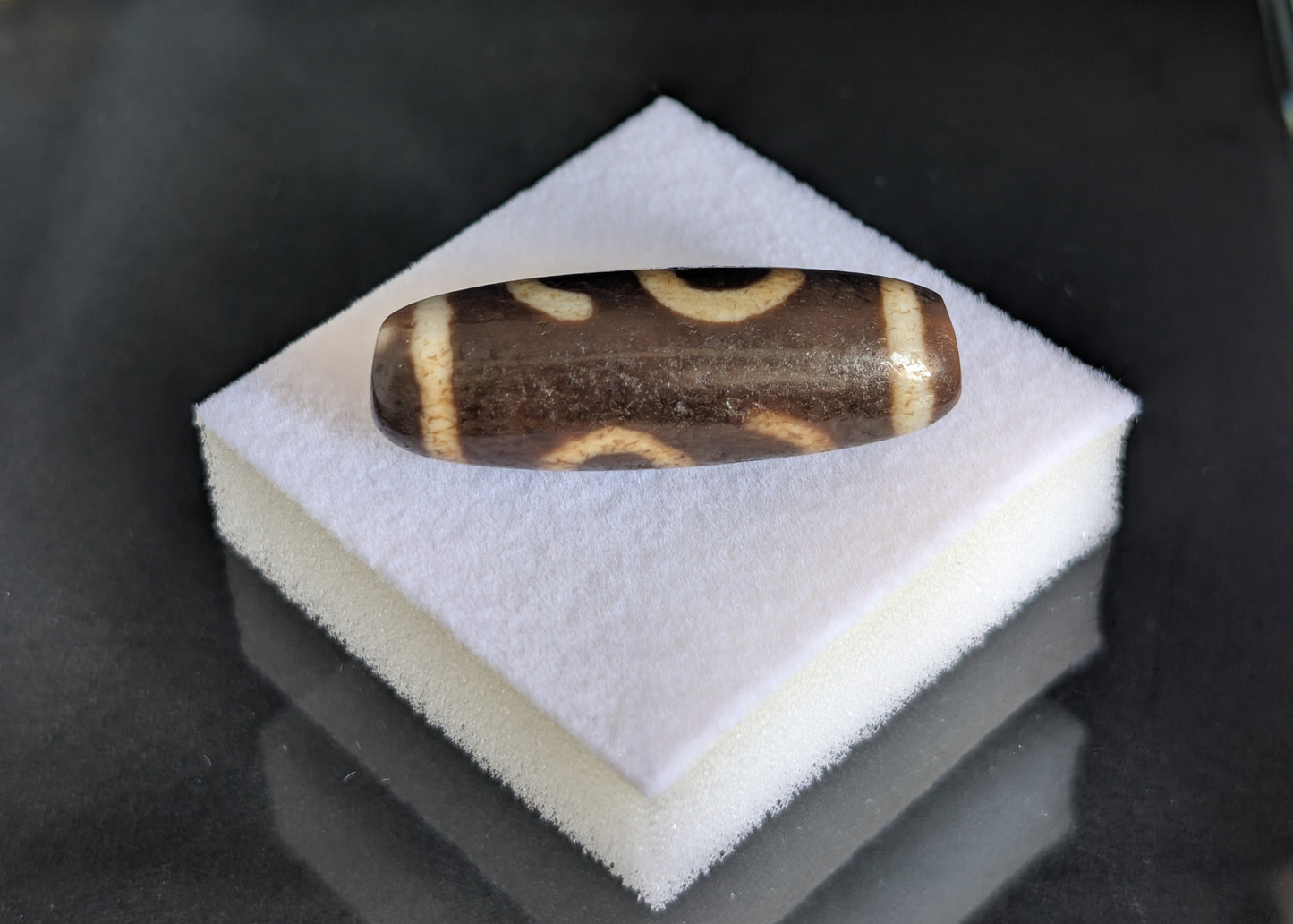 Johkang Money Hook Dzi Bead