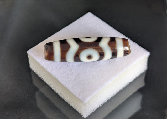 Antique Three-Eye Dzi Bead