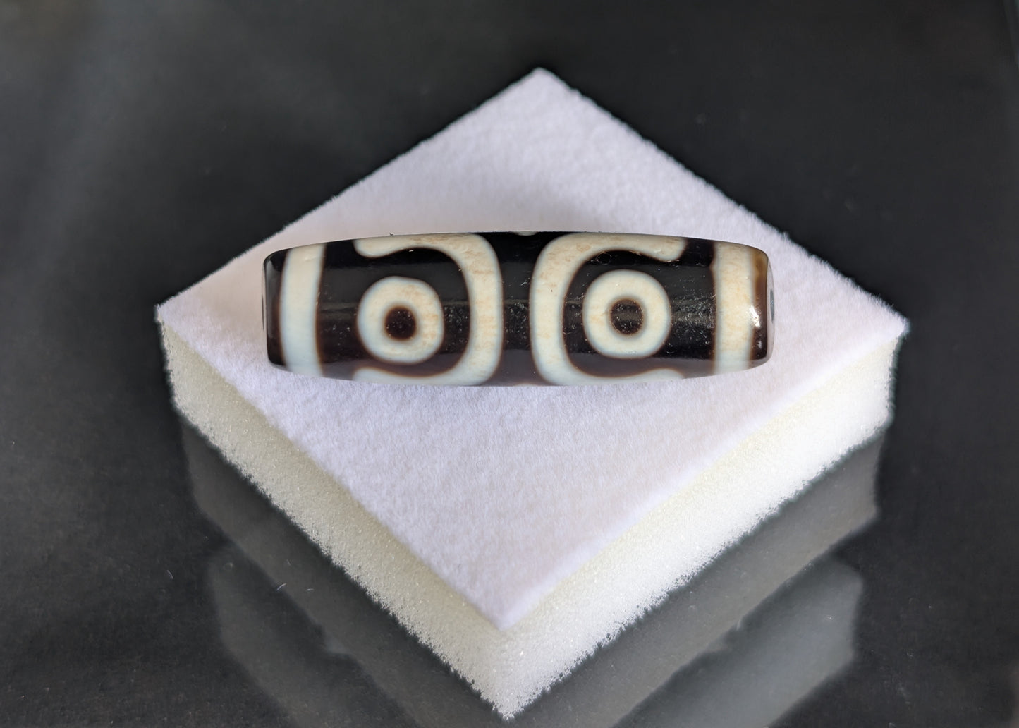 Antique Three-Eye Dzi Bead