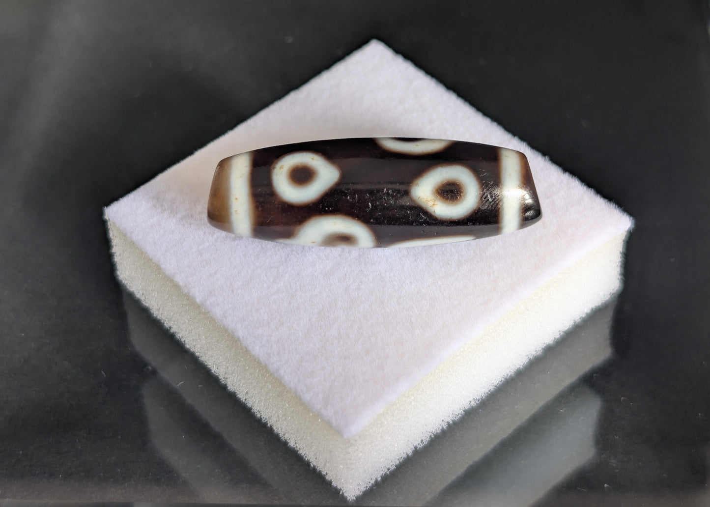 Antique Four-Eye Conch Dzi