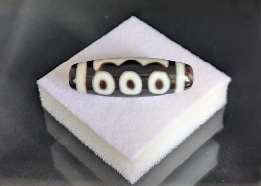 Antique Five-Eye Dzi Bead