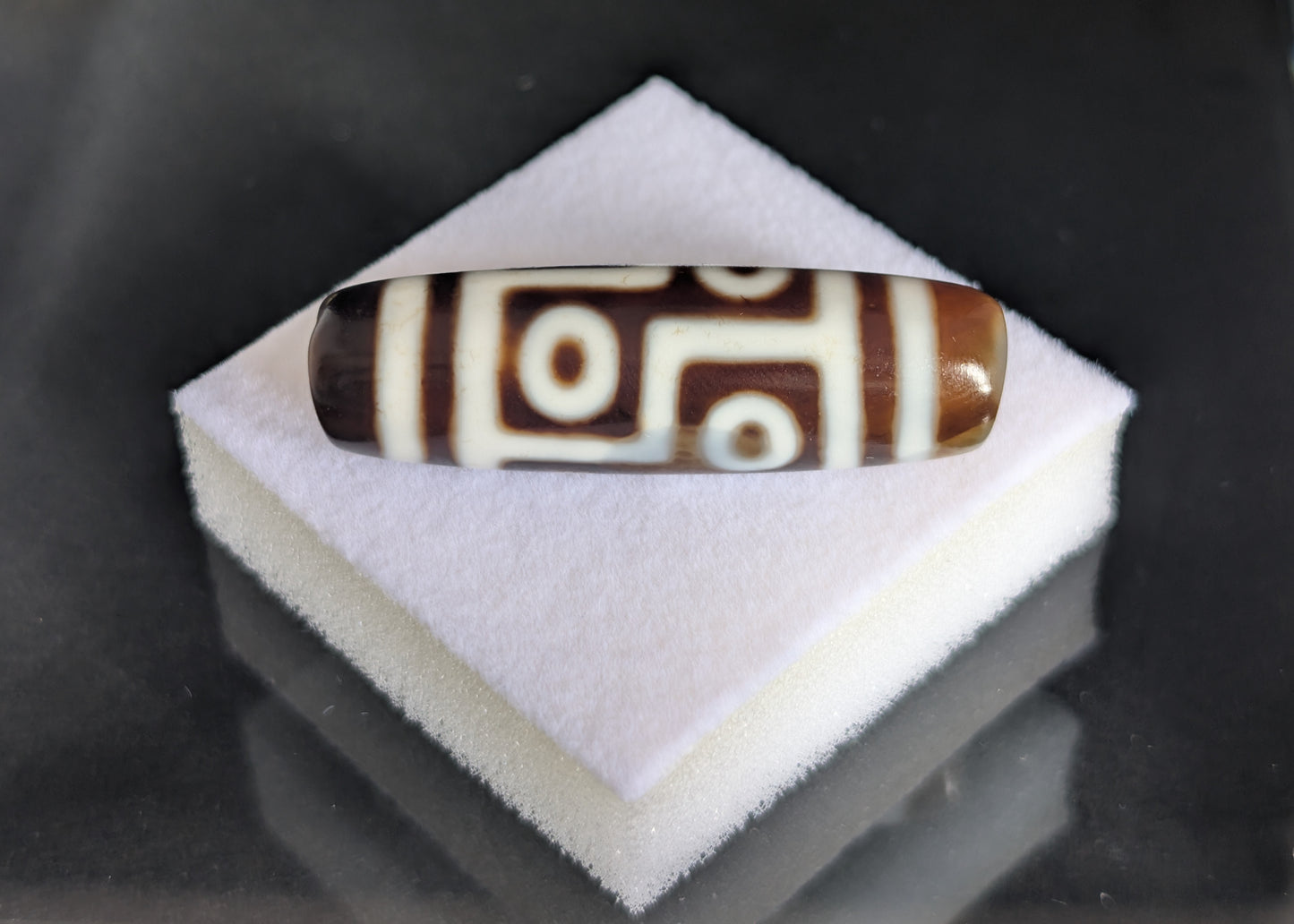 Antique Six-Eye Dzi Bead