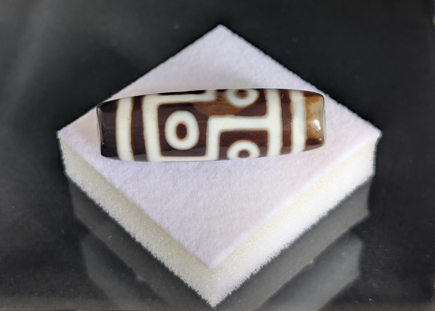 Antique Six-Eye Dzi Bead