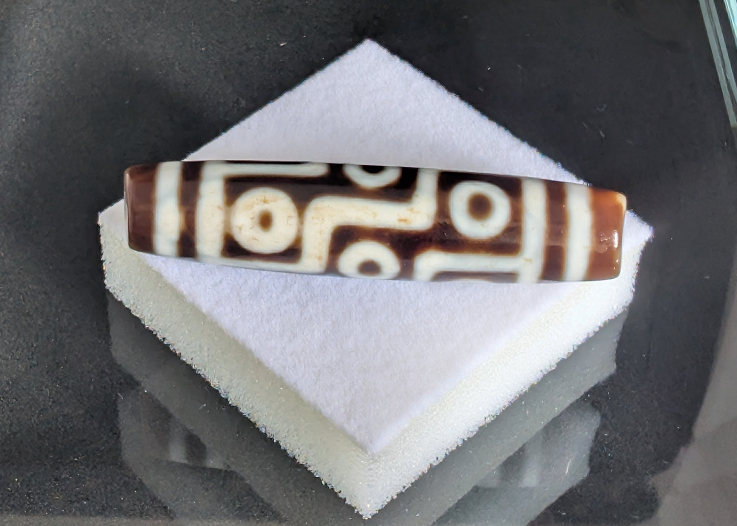 Antique Nine-Eye Dzi Bead