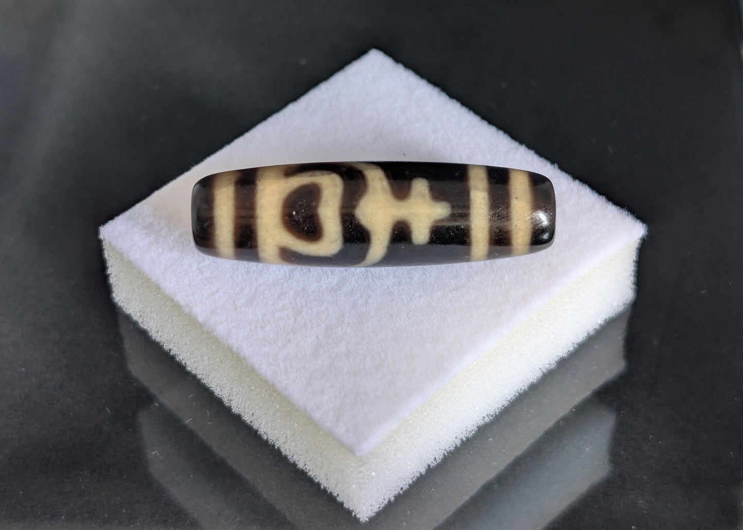 Ancient Treasure Vase Dzi