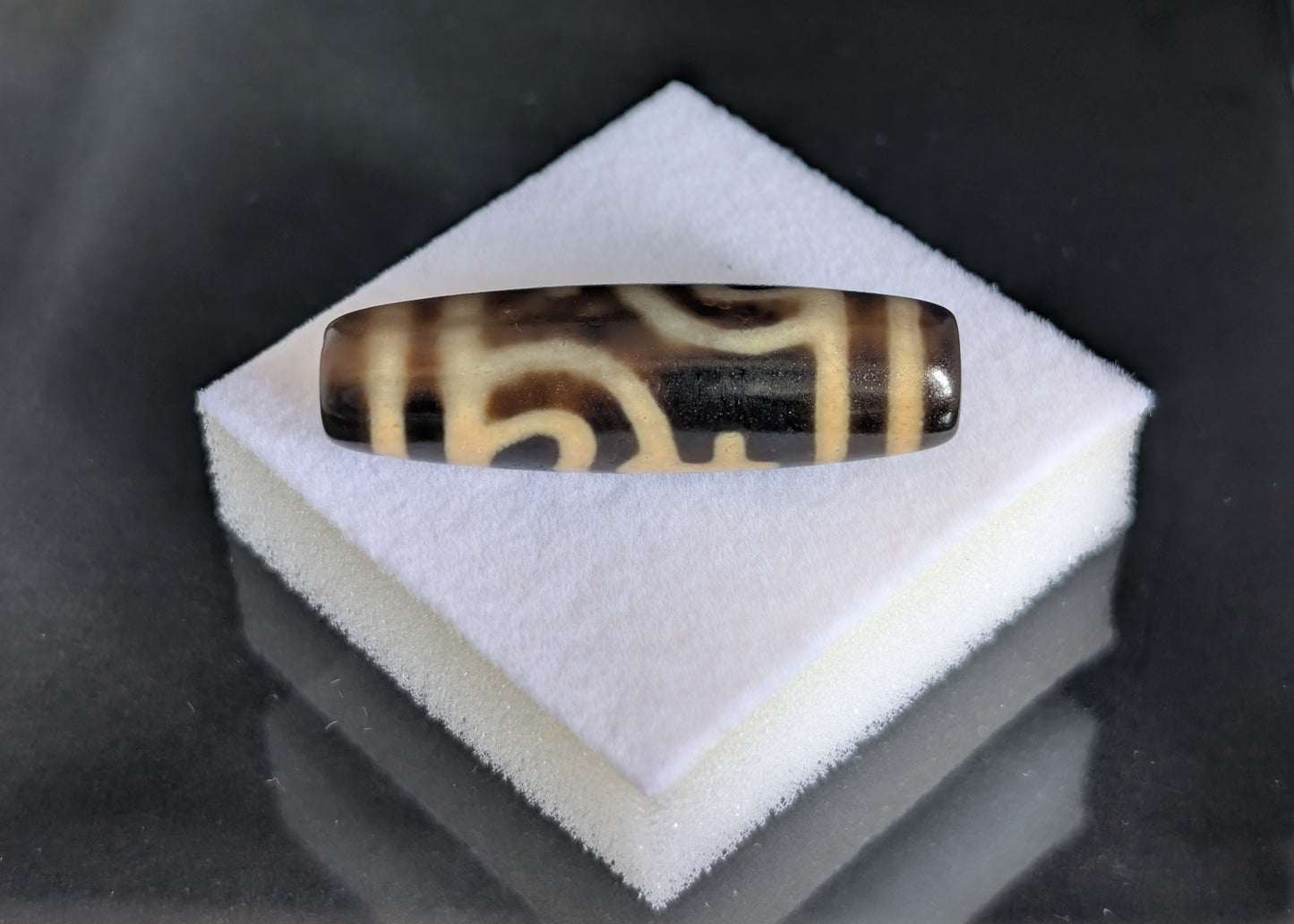 Ancient Treasure Vase Dzi