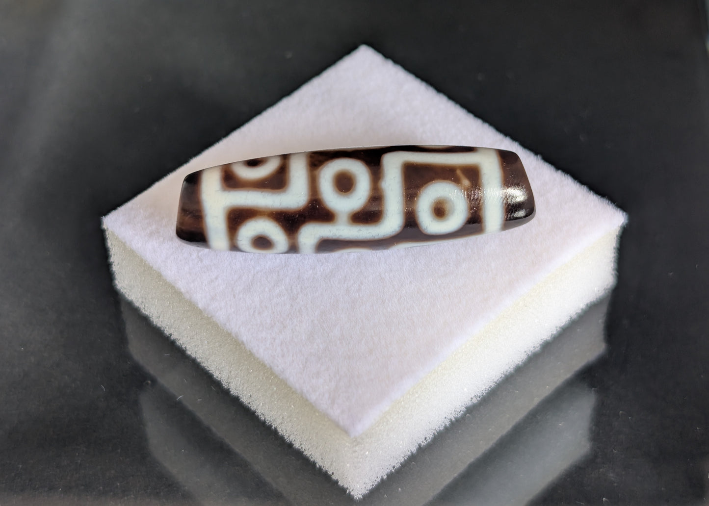 Antique Nine-Eye Dzi