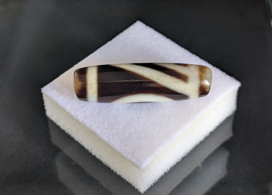 Antique One-Eye Mountain Peak Dzi Bead