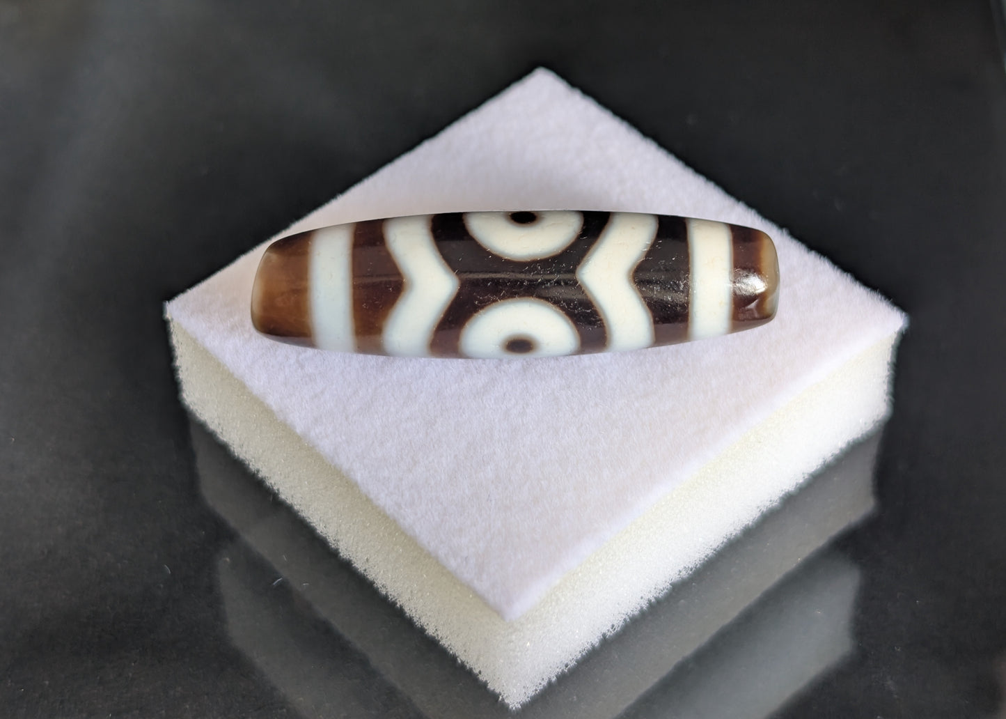 Antique Three-Eye Dzi Bead