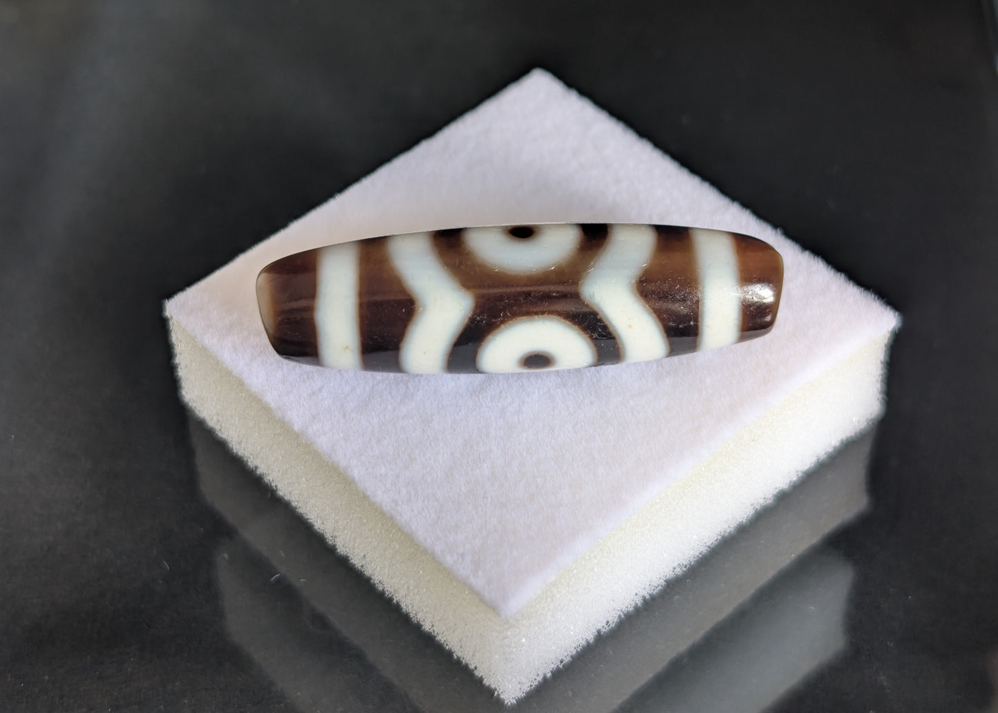 Antique Three-Eye Dzi Bead